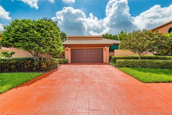 Villa Flora At Boca Pointe, 6426 Via Rosa, Boca Raton, Florida 33433, image 2