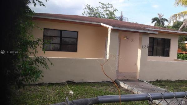 West Silver Crest, 1335 NW 100th St, Pinewood, Florida 33147, image 2
