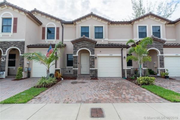 Gardens By The Hammocks, 11789 SW 150th Pl #11789, The Hammocks, Florida 33196, image 2