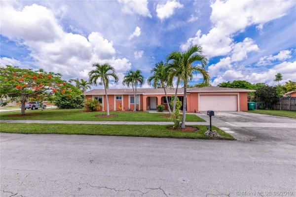 Killian Pines, 11430 SW 111th Ct Rd, Kendall, Florida 33176, image 2
