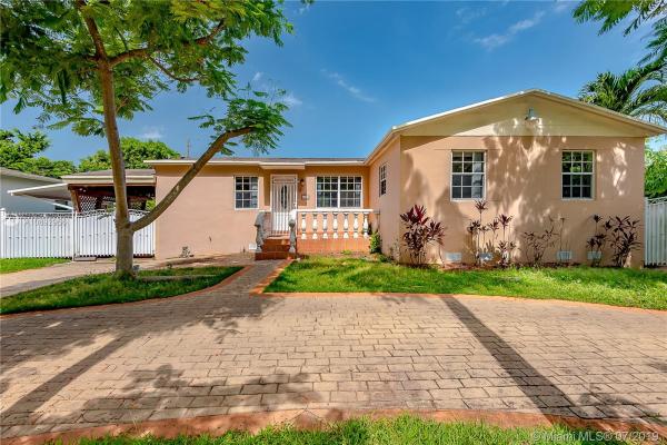 Coral Way Village, 2431 SW 84th Ave, Westchester, Florida 33155, image 2
