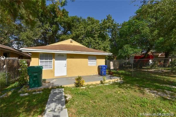 Roosevelt Park, 2953 NW 45th St, Brownsville, Florida 33142, image 2