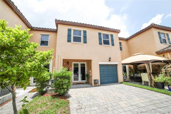 Kendall Commons Townhomes, 9380 SW 171st Ct 0, The Hammocks, Florida 33196, image 2