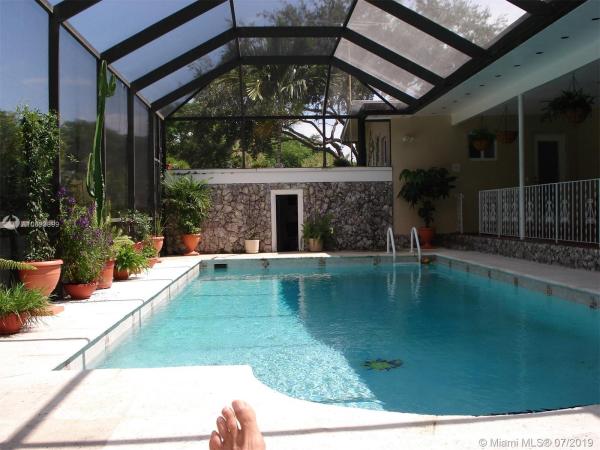 Hill Top Manor, Pinecrest, Florida 33156, image 2