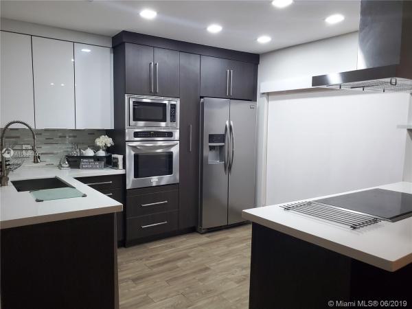 The Provinces Of Pierpointe At Pembroke Lakes, 11870 NW 13th St, Pembroke Pines, Florida 33026, image 2