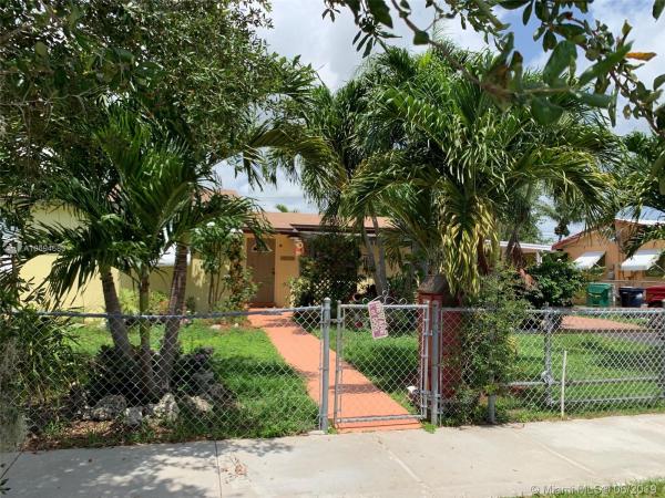 Benson Manor, 20230 SW 105th Ave, Cutler Bay, Florida 33189, image 2