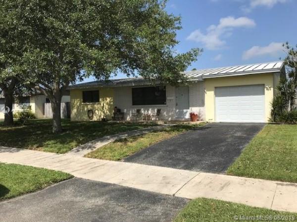 Dixie Estates, 29900 SW 154th Ct, Leisure City, Florida 33033, image 2