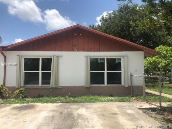 Gramercy Park, 5791 E Bermuda Cir E, West Palm Beach, Florida 33407, image 2