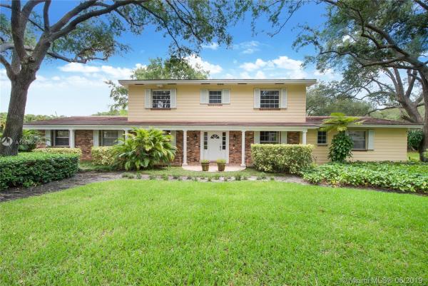 The Elysium, 5755 SW 111th Ter, Pinecrest, Florida 33156, image 2