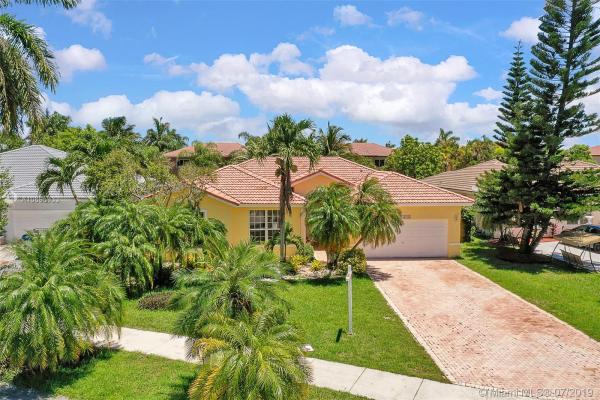 Corsica, 15841 SW 148th Ter, Country Walk, Florida 33196, image 2