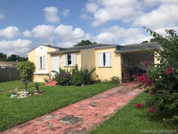 Le Jeune Manors, 1010 NW 39th Ct, Miami, Florida 33126, image 2