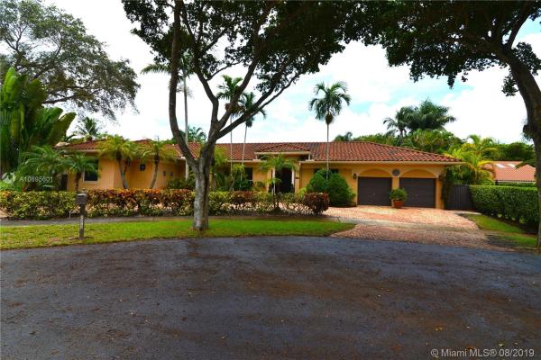 Royal Palm North, 15560 NW 83rd Ct, Miami Lakes, Florida 33016, image 2