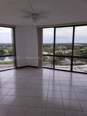 Towers Of Kendale Lakes, 13951 SW KENDALE LAKES CIR #908A, Kendale Lakes, Florida 33183, image 2