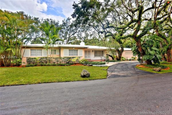 Biscayne Park Terrace, 1900 Secoffee St, Miami, Florida 33133, image 2