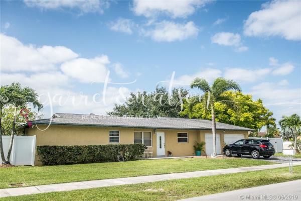 Homriv, 1386 NW 16th St, Homestead, Florida 33030, image 2