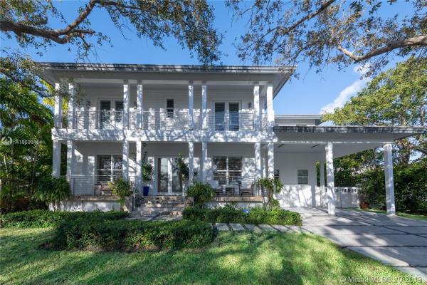 Tropical Isle Homes, 370 Glenridge Rd, Key Biscayne, Florida 33149, image 2