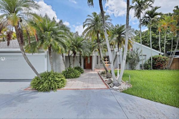 Mary Ann Estates, 10561 SW 139th St, Kendall, Florida 33176, image 2