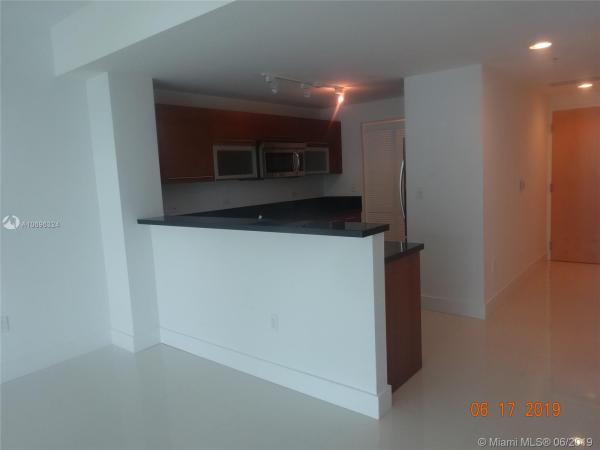 Vizcayne North, 244 Biscayne Bl #1607, Miami, Florida 33132, image 2