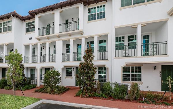 2710 SW 119th Ter, Miramar, Florida 33025, image 2