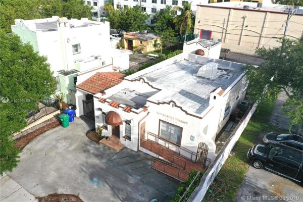 Fairmont Park, 2272 SW 7th St, Miami, Florida 33135, image 2