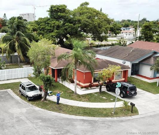 Strawberry Field, 11802 SW 210th Ter, South Miami Heights, Florida 33177, image 2