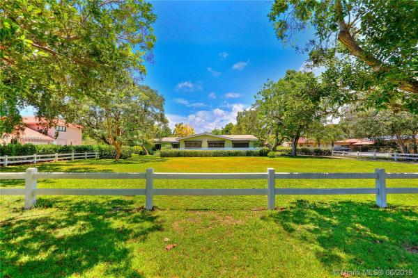 5230 SW 59th Ave, Unincorporated Dade County, Florida 33155, image 2