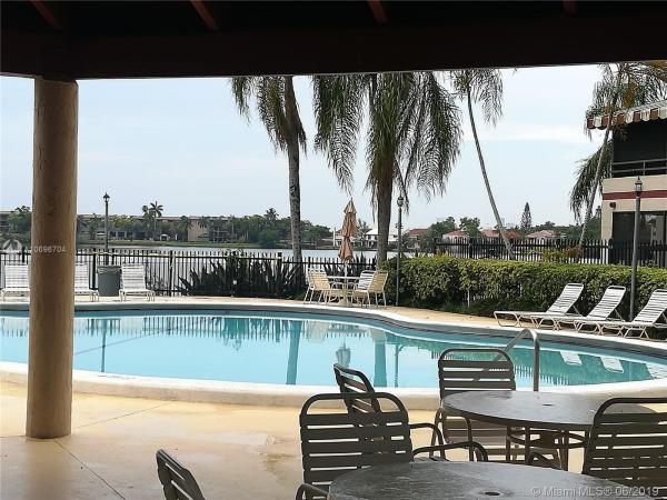 Quatraine, 20320 NE 3rd Ct #1, Ives Estates, Florida 33179, image 2