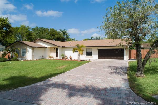 Pine Shore, 12702 SW 114th Ct, Kendall, Florida 33176, image 2