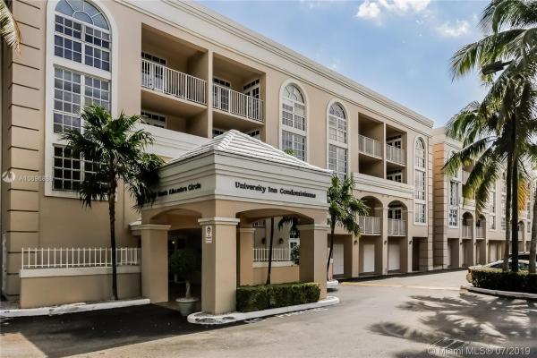 University Inn, 1280 S Alhambra Cir #1213, Coral Gables, Florida 33146, image 2