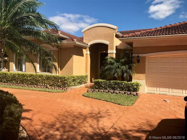 Francesca, 16805 NW 78th Ave, Miami Lakes, Florida 33016, image 2
