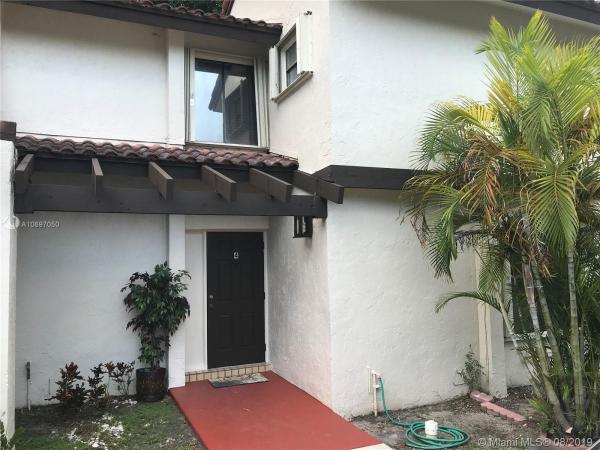Village Homes In The Crossings, 11345 SW 133rd Ct #61-4, The Crossings, Florida 33186, image 2