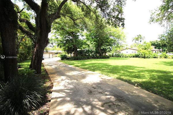 Helms Country Estates, 6855 SW 112th St, Pinecrest, Florida 33156, image 2