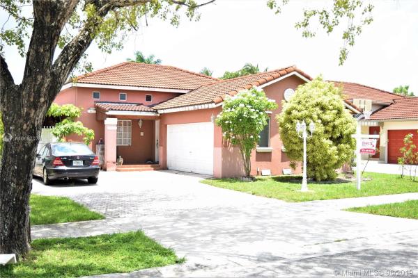 Renegade, 19407 NW 83rd Ave, Hialeah, Florida 33015, image 2