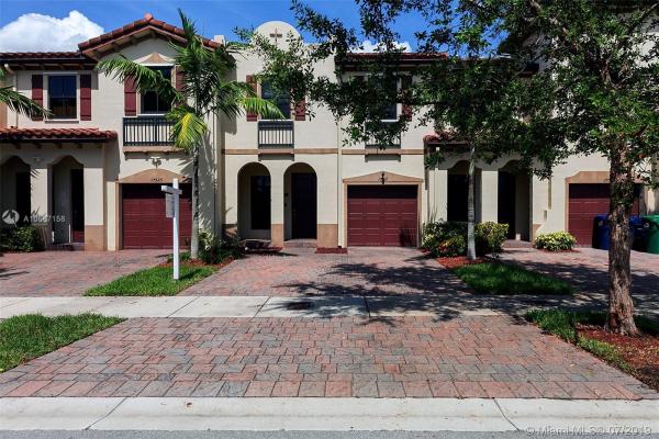 Venetian Parc, 17531 SW 153rd Path #17531, Richmond West, Florida 33187, image 2