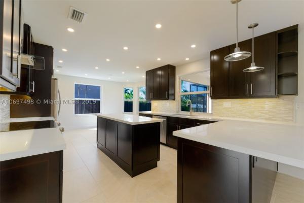 Be-Car, 16040 SW 89th Ave Rd, Palmetto Bay, Florida 33157, image 3