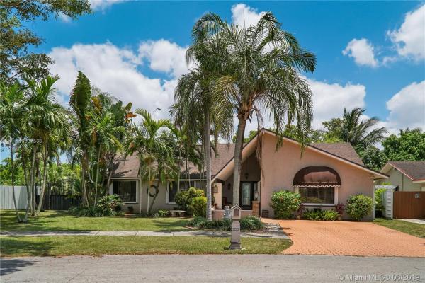 Calusa Club Estates, 13250 SW 103th Ter, The Crossings, Florida 33186, image 2