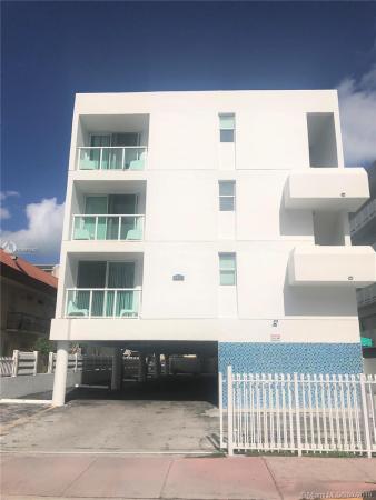 Isle Of Normandy, 2011 Bay Dr, Miami Beach, Florida 33141, image 2