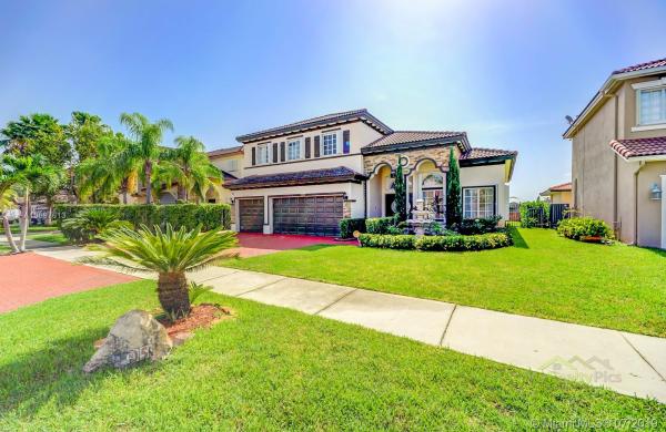 Laroc Estates, 5105 SW 165th Ave, Kendale Lakes, Florida 33185, image 2