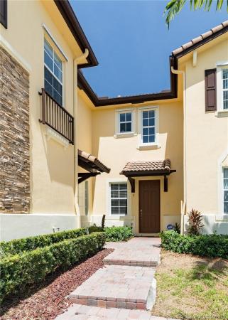 The Shores At Isles Of Bayshore, 9165 SW 227th St #3, Cutler Bay, Florida 33190, image 2