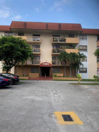 Garden Lake Towers, 1101 SW 122nd Ave #212, Tamiami, Florida 33184, image 2