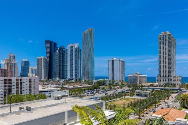 Parque Towers, 330 Sunny Isles Blvd #5-1205, Sunny Isles Beach, Florida 33160, image 2