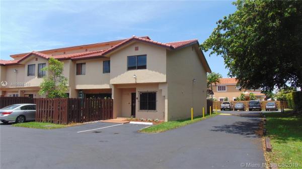 Golfview Townhouses At Kendale Lakes, 14225 SW 57th Ln #8-B-9, Kendale Lakes, Florida 33183, image 2