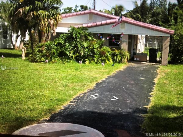 1166 NE 182nd St, North Miami Beach, Florida 33162, image 2