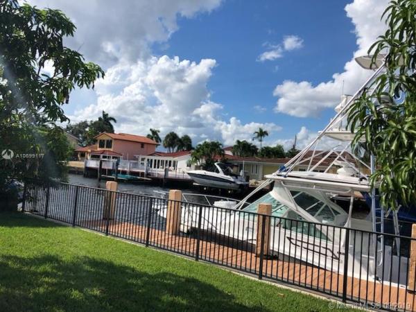 Eastern Shores, 3325 NE 167th St, North Miami Beach, Florida 33160, image 2