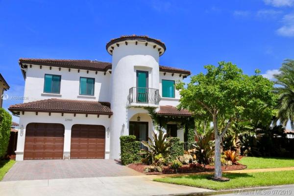 Enclave At Black Point Marina, 22960 SW 104th Ct, Cutler Bay, Florida 33190, image 2