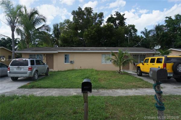 Newport, 933 NW 11th St, Homestead, Florida 33030, image 2