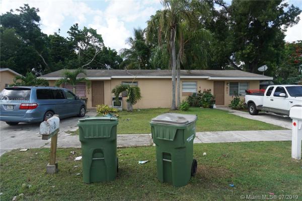 Newport, 901 NW 11th St, Homestead, Florida 33030, image 2