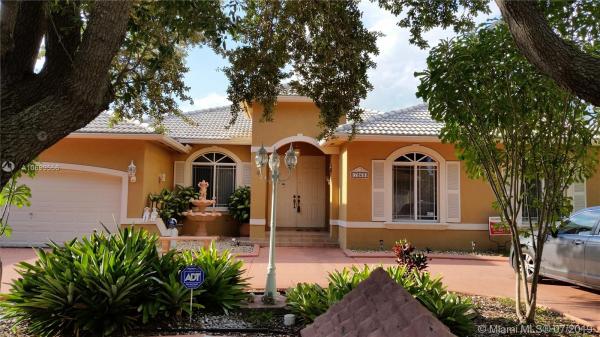 Primavera, 7863 NW 164th St, Miami Lakes, Florida 33016, image 2