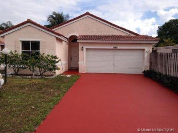 Monterrey, 18851 NW 56th Ct, Miami Gardens, Florida 33055, image 2