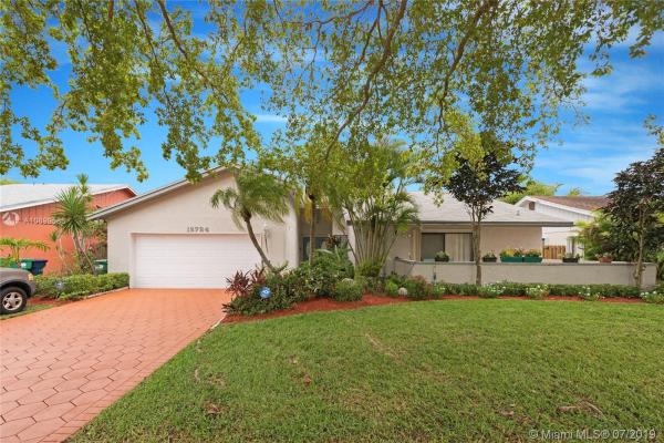 Lindgren East, 12724 SW 114th Ter, The Crossings, Florida 33186, image 2